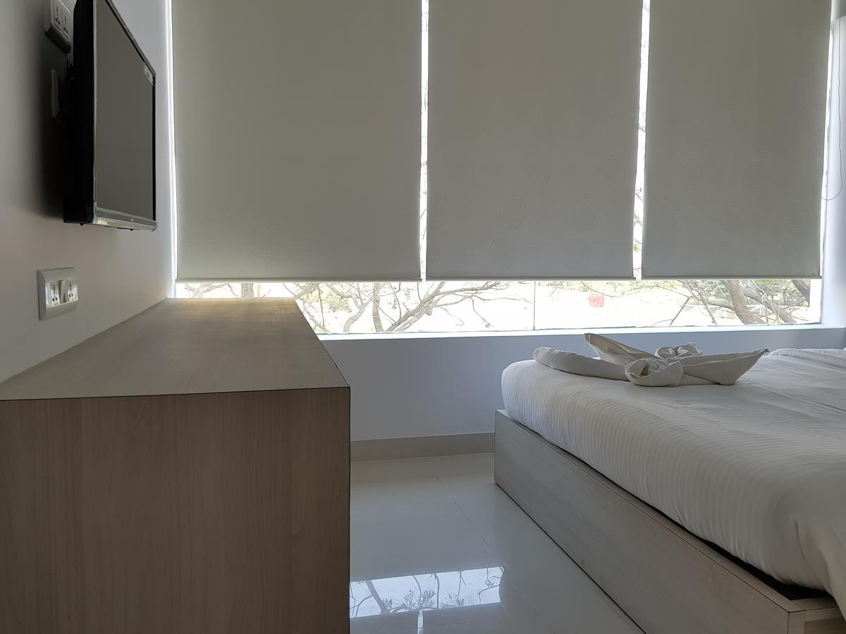 The Pulse Hotel Kolkata Ngoại thất bức ảnh